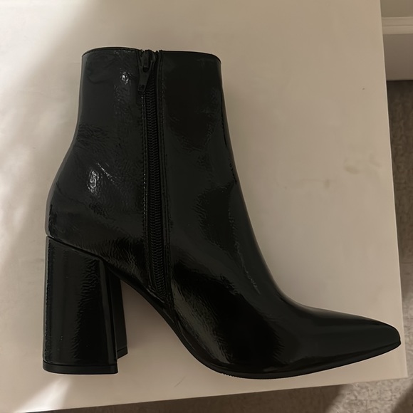 Nasty Gal Patent Leather Pointed Toe Ankle Boots - Picture 5 of 16